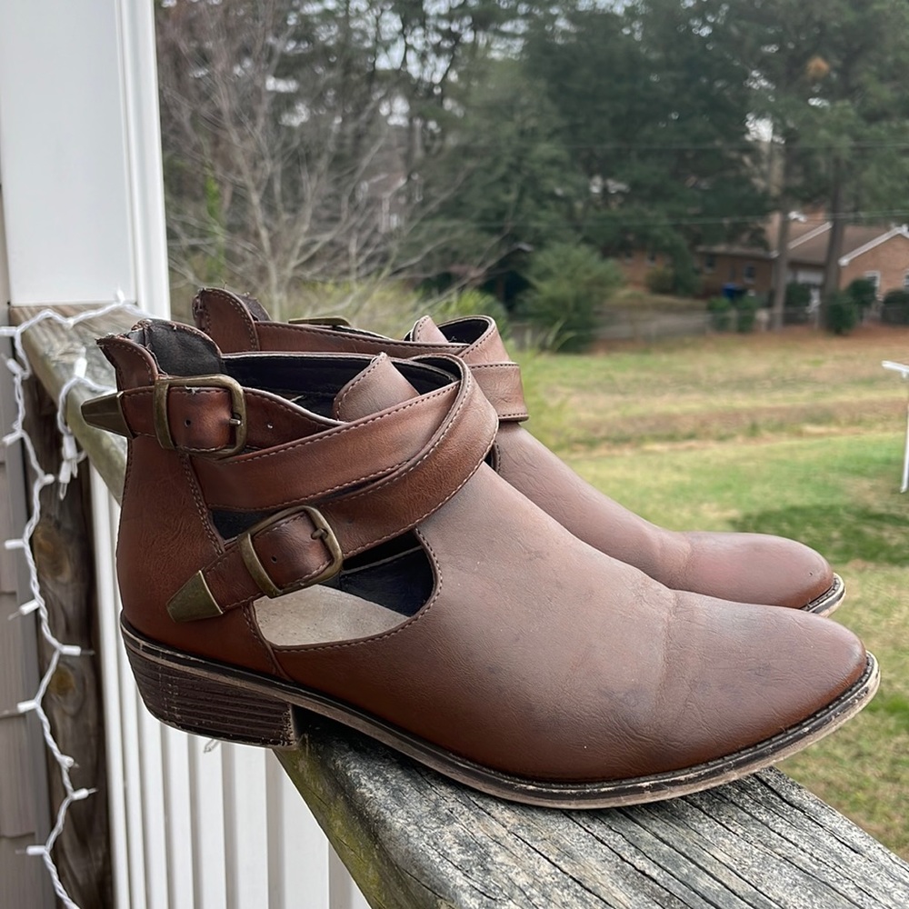 Leather booties size 9